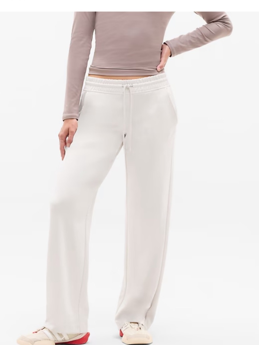 Athleta Seasoft Mid Rise Straight Pant size M